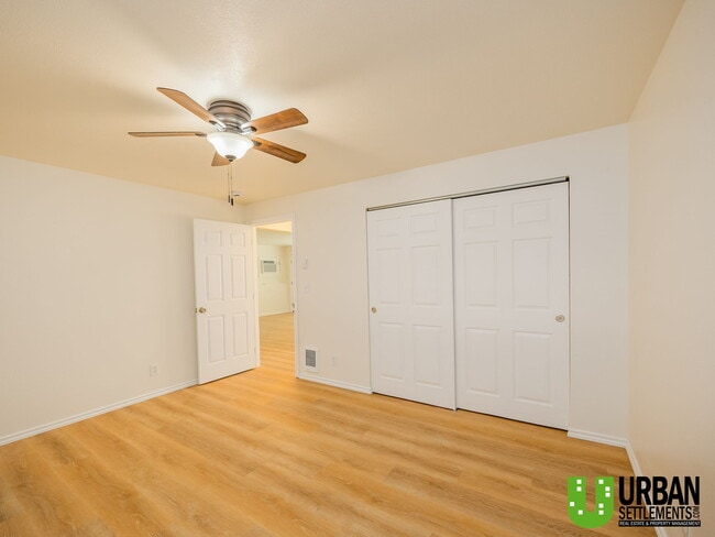 Building Photo - 3531 E Upriver Dr