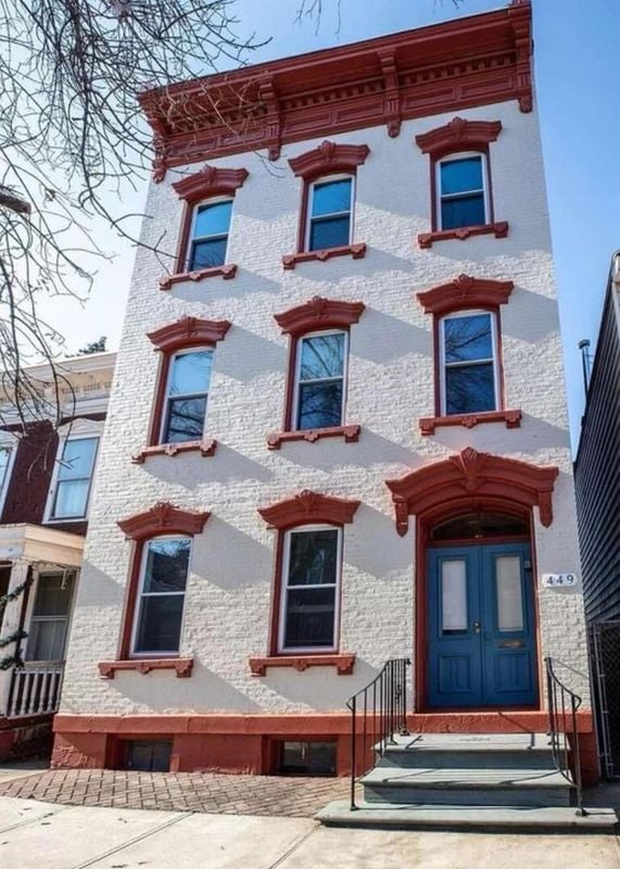 Primary Photo - 449 2nd St