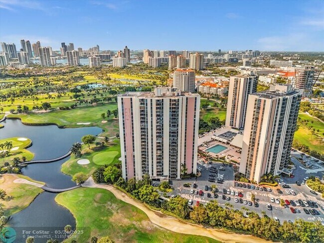 Building Photo - 20379 W Country Club Dr