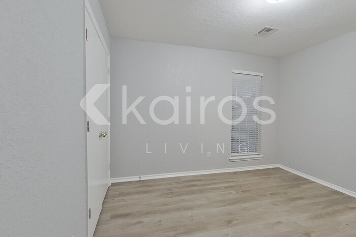 Building Photo - 408 Coalbrook Dr