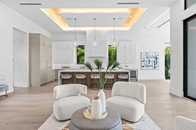 Building Photo - 2085 Vitex Ln