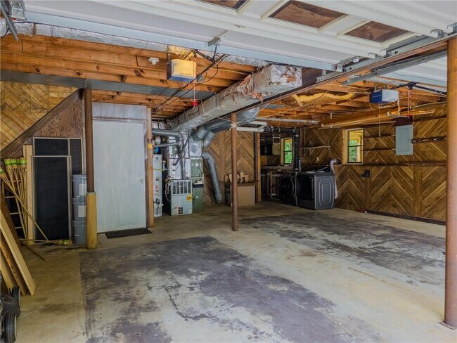 Building Photo - 4079 Dunnington Dr