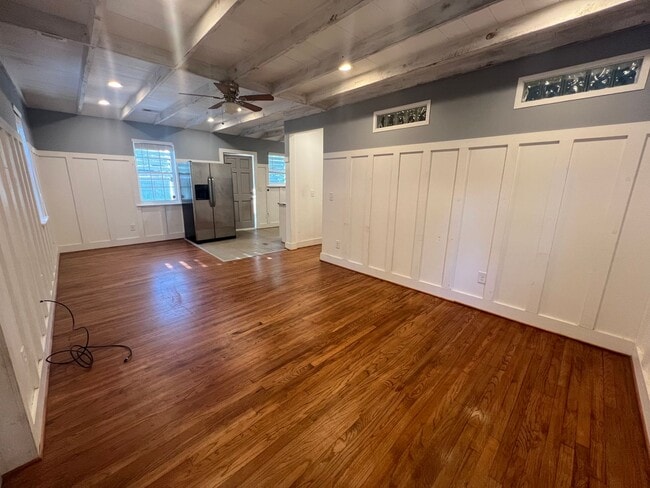 Building Photo - 2 Bedroom 2 Bath House on James Island - Charleston