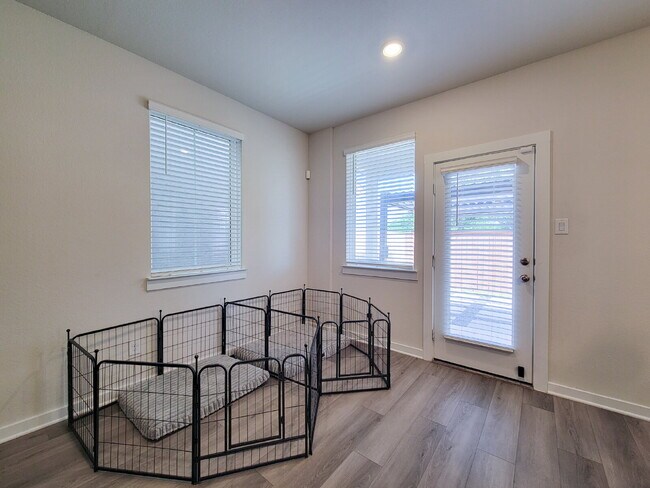 Building Photo - 3 Bed Home for Rent in Park Row Village West | Houston TX 77084