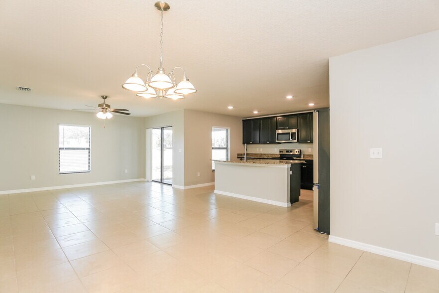 Building Photo - 6965 Crested Orchid Dr