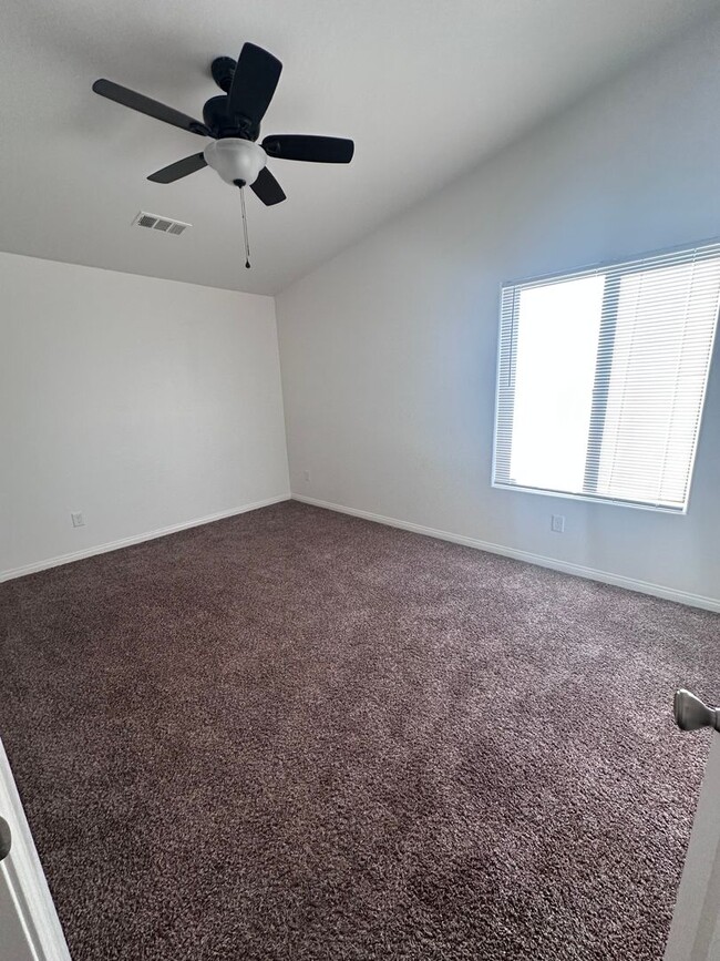 Building Photo - 509 Chapultepec Ave