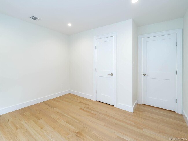 Building Photo - 23 Marwood Rd N