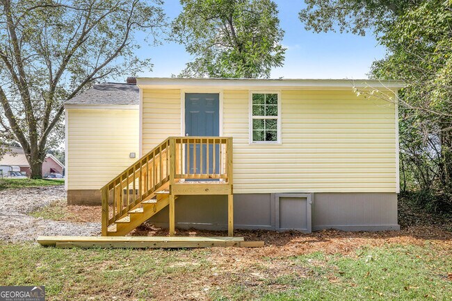Building Photo - 638 Vickery St