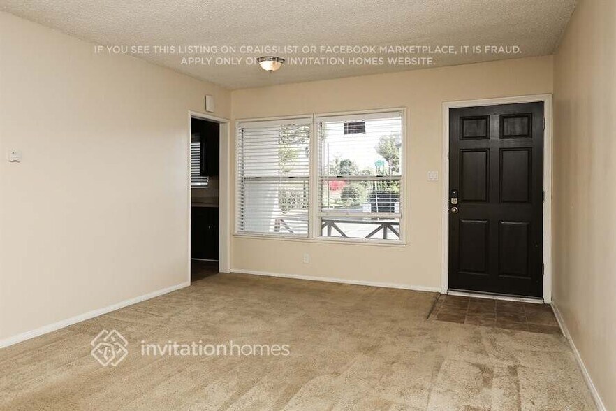 Building Photo - 4703 W 169th St