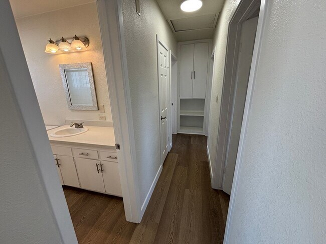 Building Photo - Fully Renovated 3BD/1.5BA Unit | Eucalyptus Ave, Moreno Valley