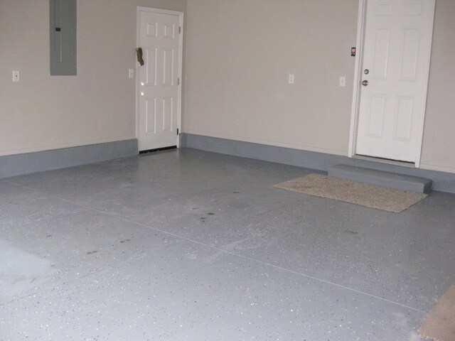 Building Photo - 9224 S Hudson Ave