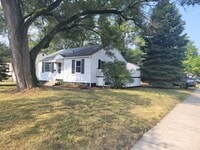 Building Photo - 2-Bedroom/1-Bath, Great Neighborhood