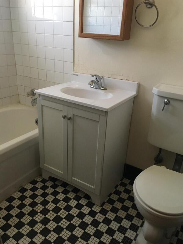 Building Photo - 426 S Quincy St