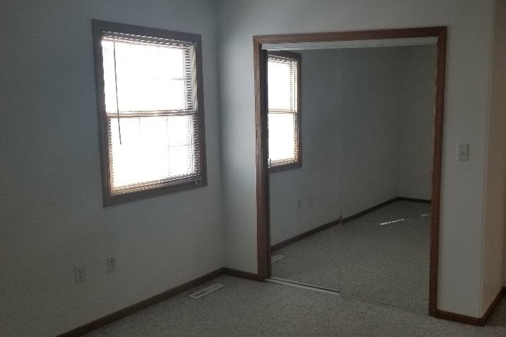 BR2 - 1212 Cardinal St