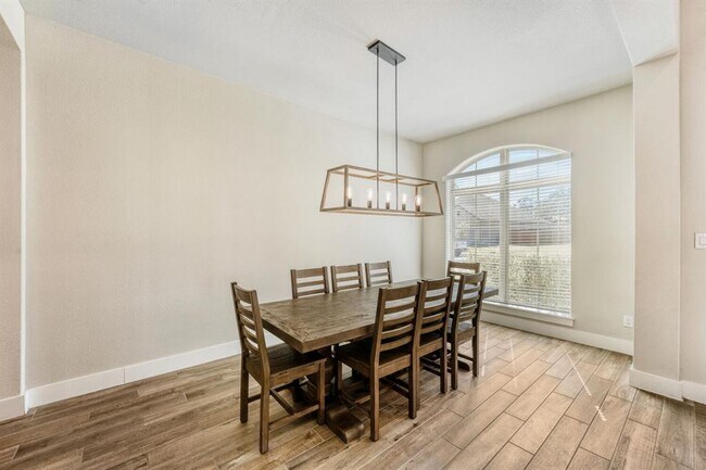 Building Photo - 505 Trout River Rd