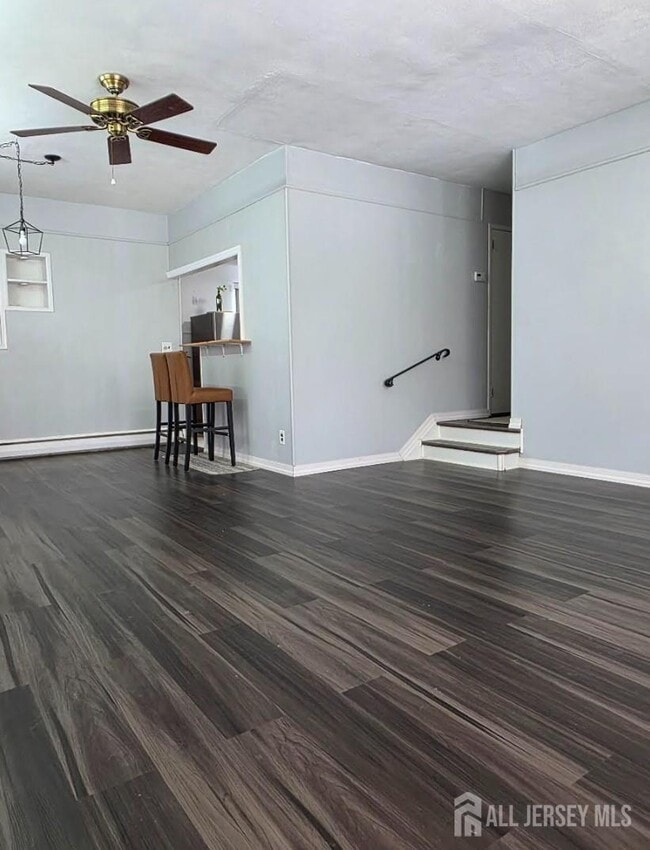 Building Photo - 149 Ethel St