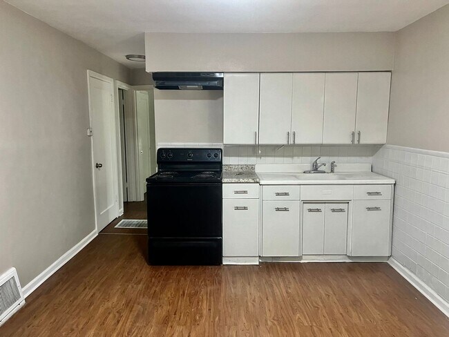 Building Photo - Beautiful 3 bed in Hazelwood