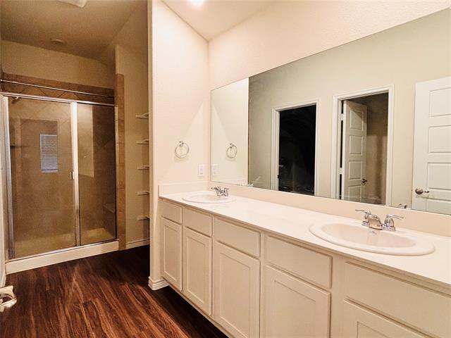 Building Photo - 4104 Spur Trail Dr