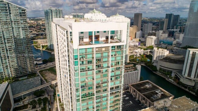 Building Photo - 55 SE 6th St