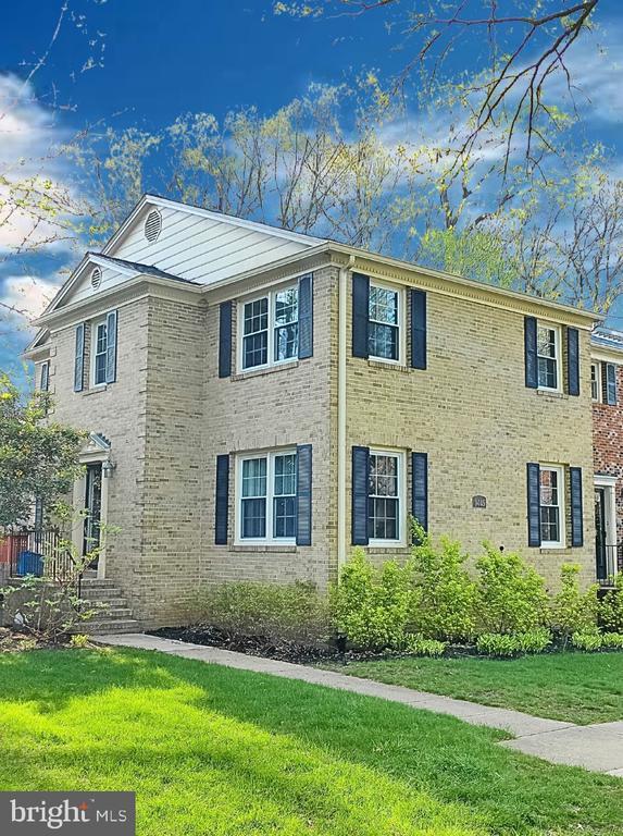 Building Photo - 9445 Park Hunt Ct