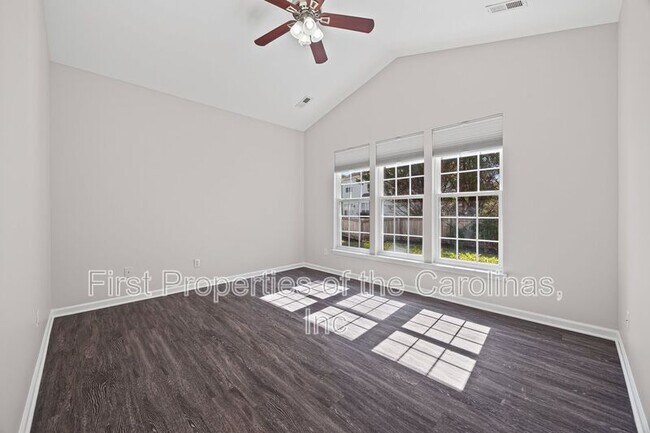 Building Photo - 2535 Fossil Stone Ln