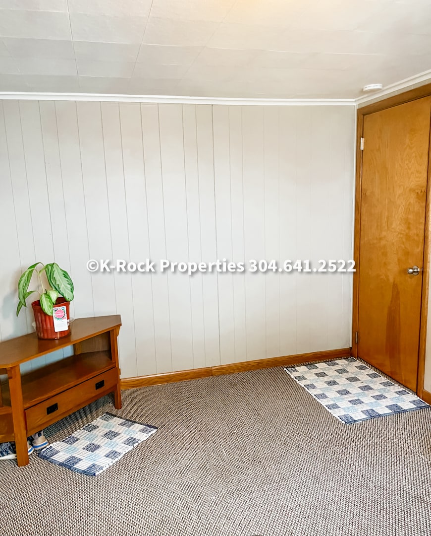 bedroom #2 - 318 Johnson Ave