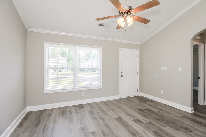 Building Photo - 486 Overcrest St