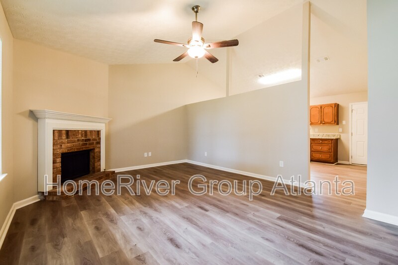 Building Photo - 10345 Canyon Trail