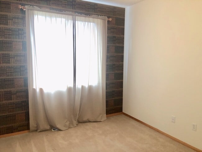 Building Photo - Stunning Harbor Home on a Prime Lot!