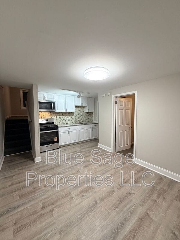 Building Photo - 109 Chadwick Ave