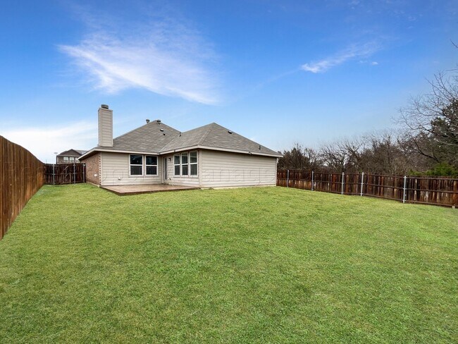 Building Photo - 2053 Leonard Ranch Rd