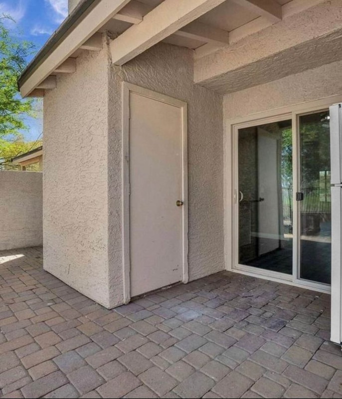 Building Photo - 16728 E Westby Dr