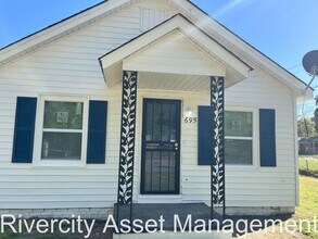 Building Photo - Cute & Quaint Renovated Home!!! Section 8 Welcomed !!!!!!