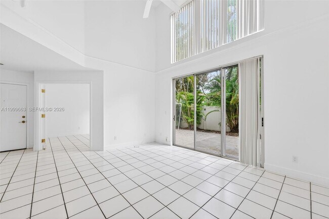 Building Photo - 931 Opal Terrace