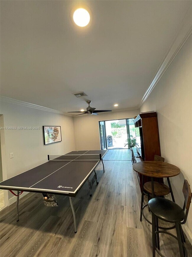 Building Photo - 2230 N 50th Ave