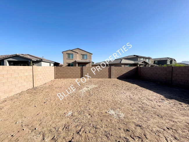 Building Photo - 10692 W Dickerson Dr