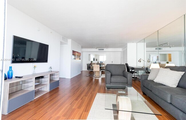Building Photo - 9195 Collins Ave