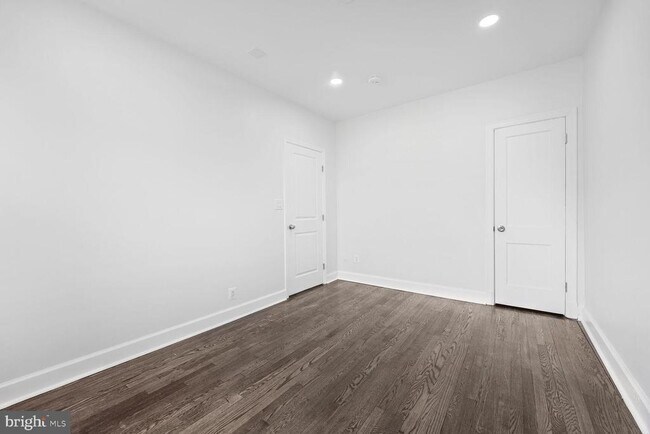 Building Photo - 5402 3rd St NW