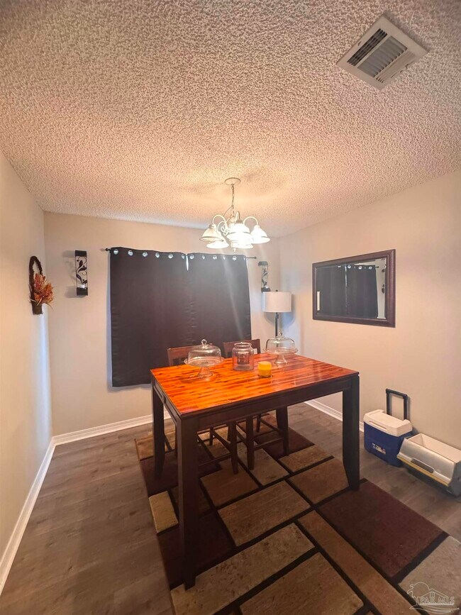 Building Photo - 4045 Glenway Dr