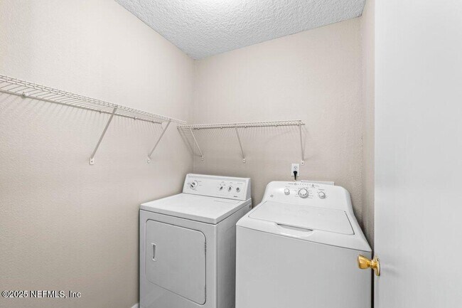 Building Photo - 763 Ginger Mill Dr