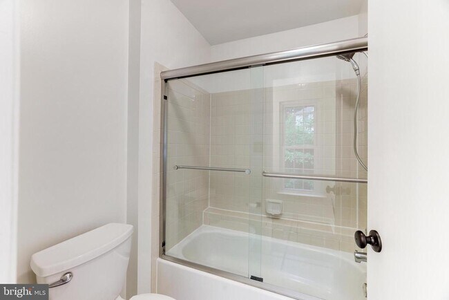 Building Photo - 2135 Derby Ridge Ln