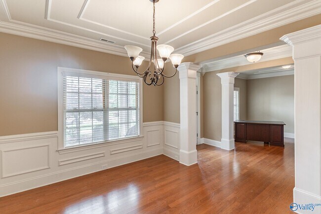 Building Photo - 105 Blanca Dr