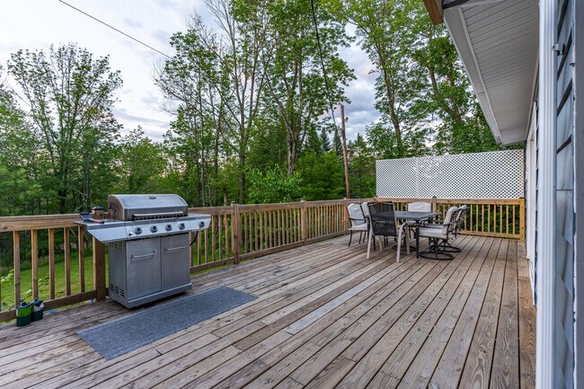 Building Photo - 173 Mountainview Rd