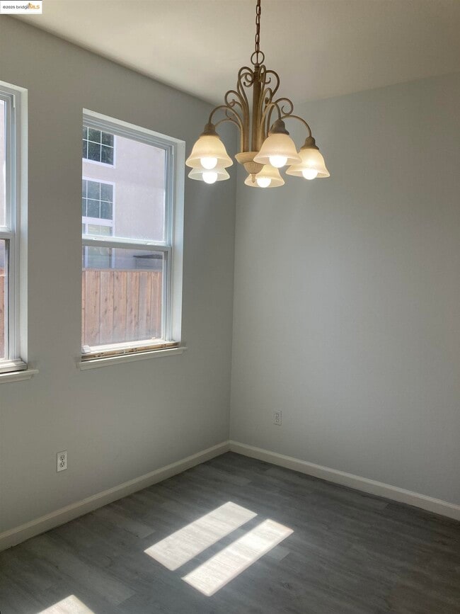 Building Photo - 10448 Almanor Cir
