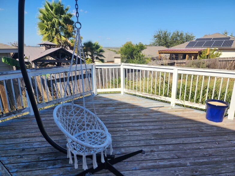 Building Photo - 5866 Wildcat Cyn