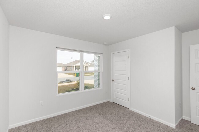 Building Photo - 4610 Reveille Wy