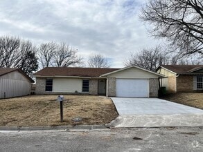 Building Photo - 1807 Arkansas St