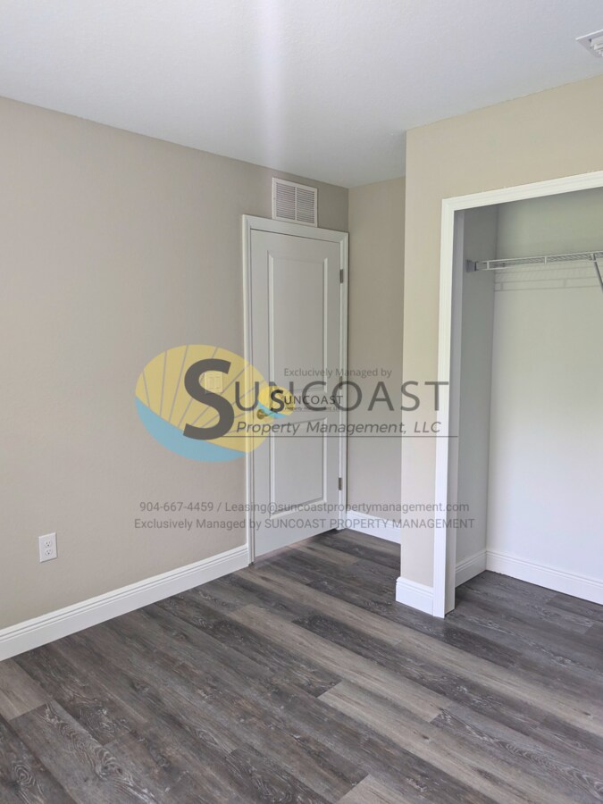 Building Photo - 2833 Whaling Rd
