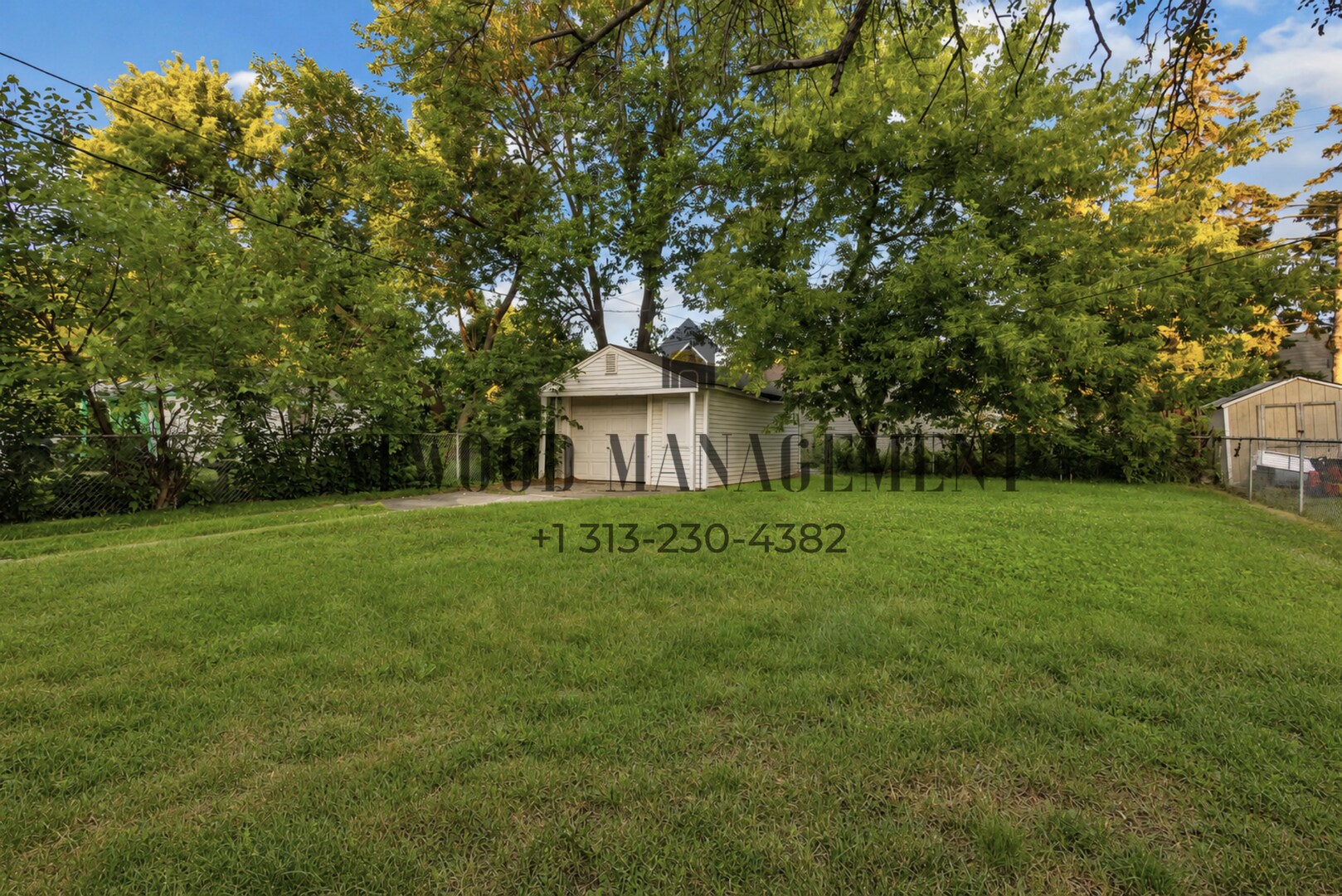 Building Photo - This beautifully updated 3-bedroom, 2-bath single-family home is ready for move-in!