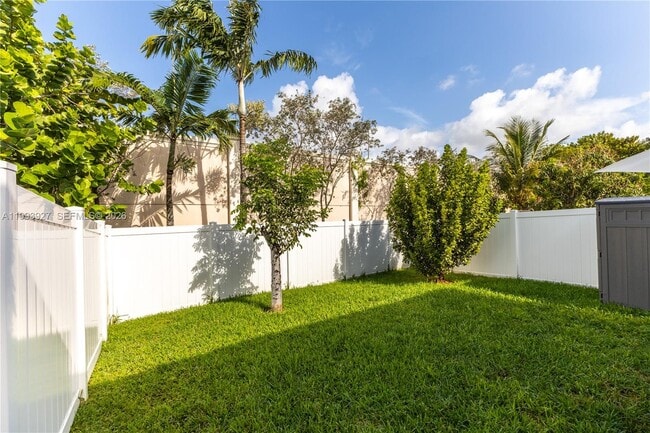 Building Photo - 4813 NW 48th Terrace